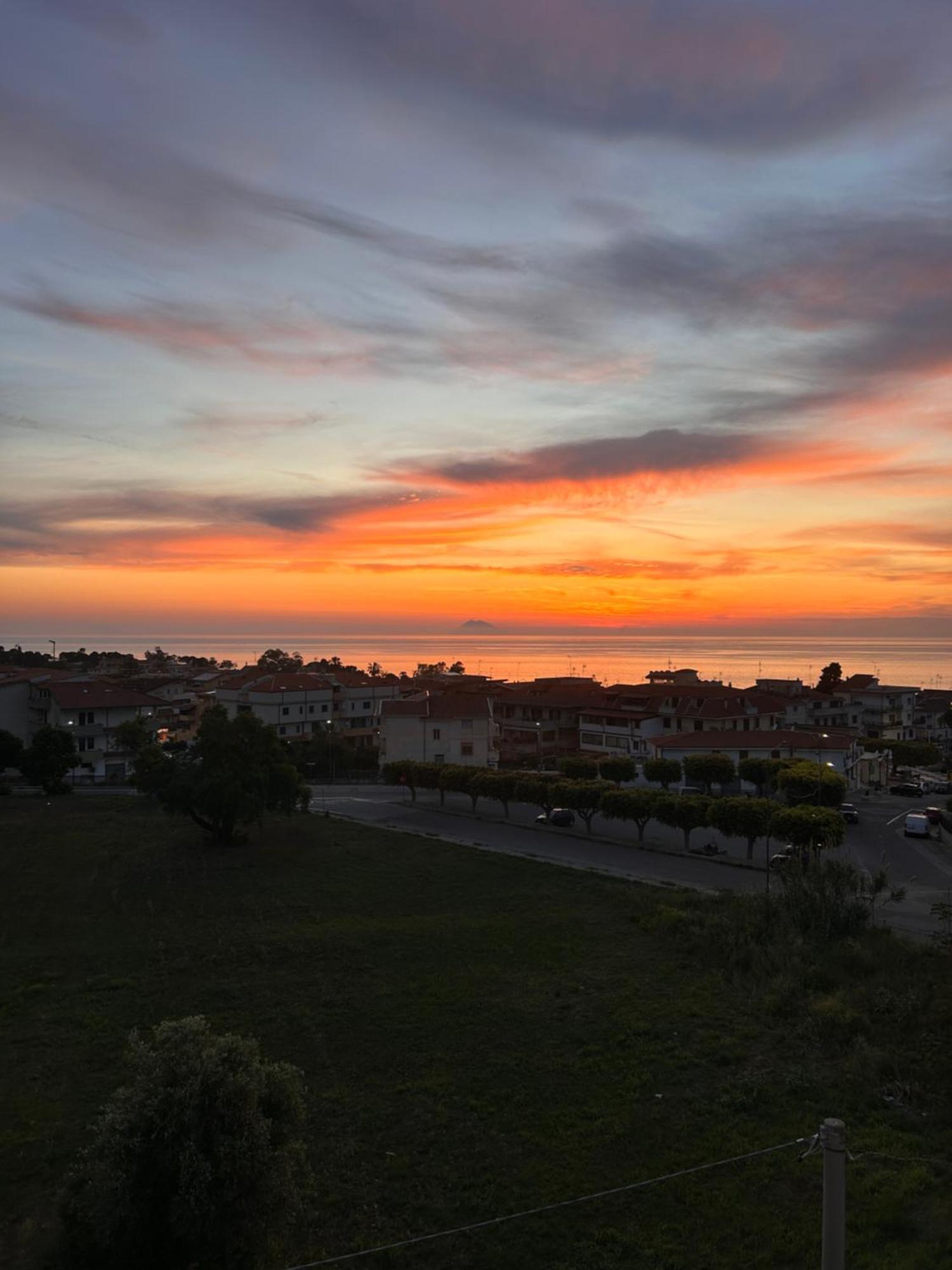 Sunrise Residence Санта-Доменика Экстерьер фото